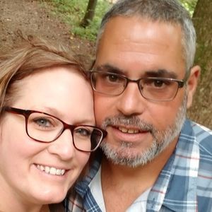 Meet your Posher, Lora